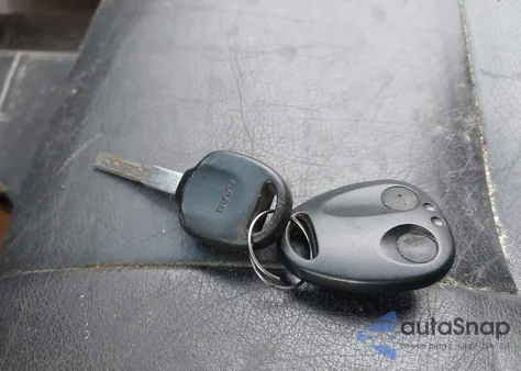 1997 Saab 900 Se из США, поврежденный, VIN YS3DF35N5V2015524